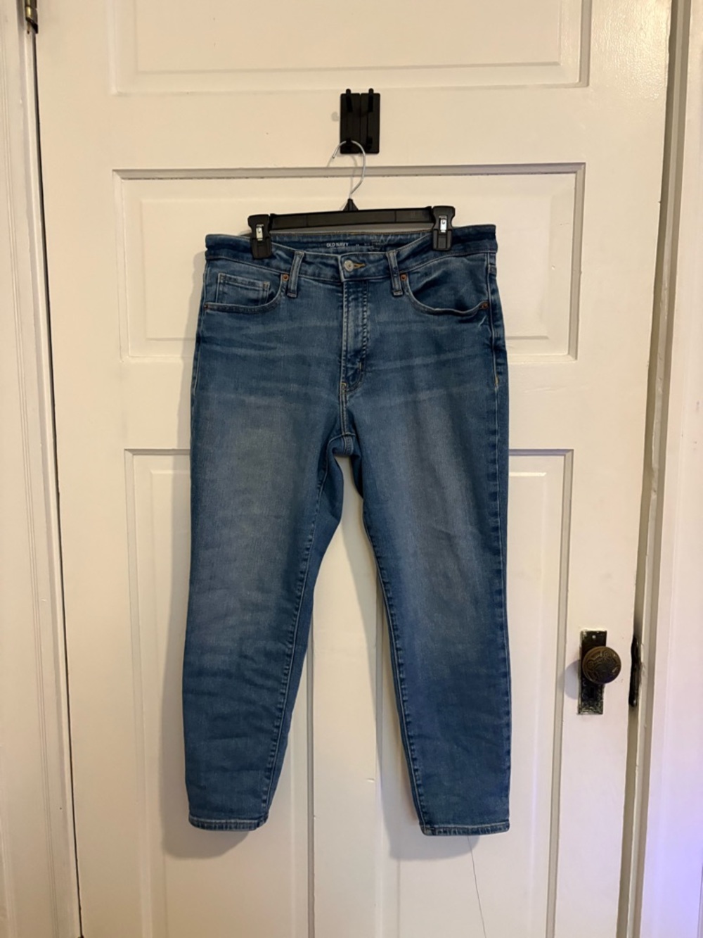 Old Navy High Rise Straight Jeans